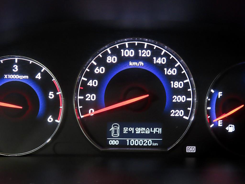 HYUNDAI Santa Fe - Vista 9