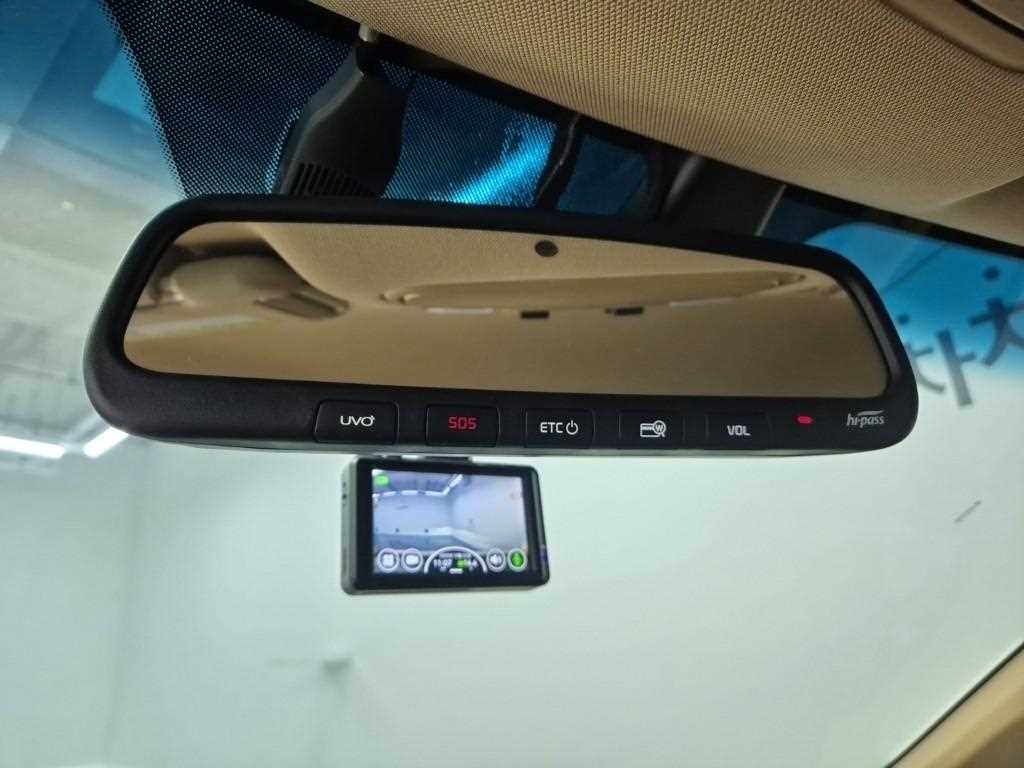 KIA Carnival 2019 Blanco - Importación desde Corea - HF Imports Iquique - Foto 16