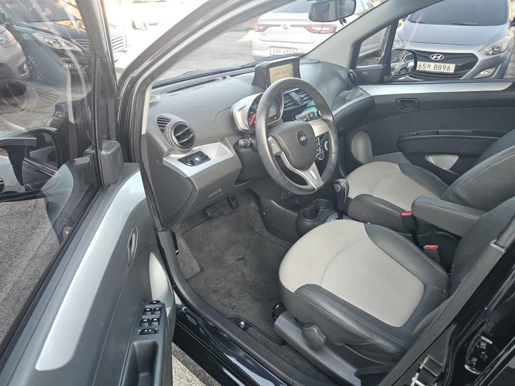 Chevrolet Spark - Vista 8