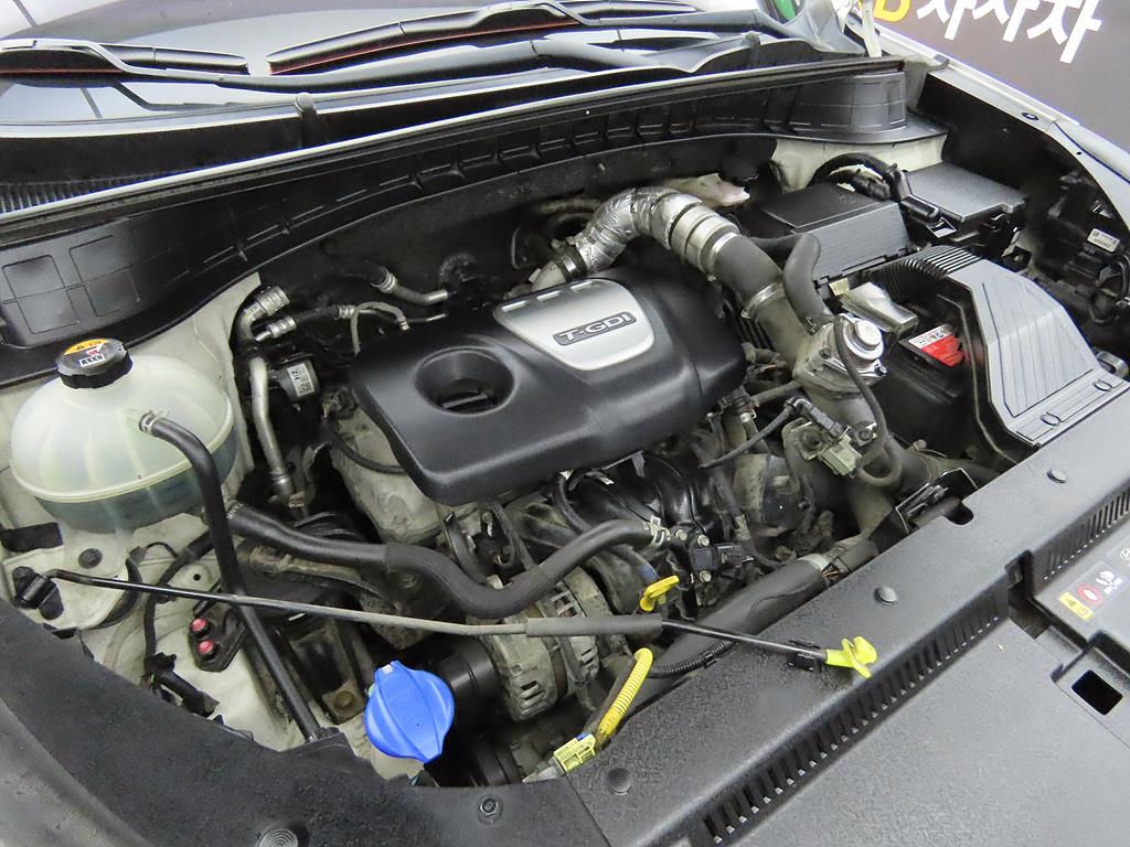 HYUNDAI Tucson 2018 Blanco - Importación desde Corea - HF Imports Iquique - Foto 17