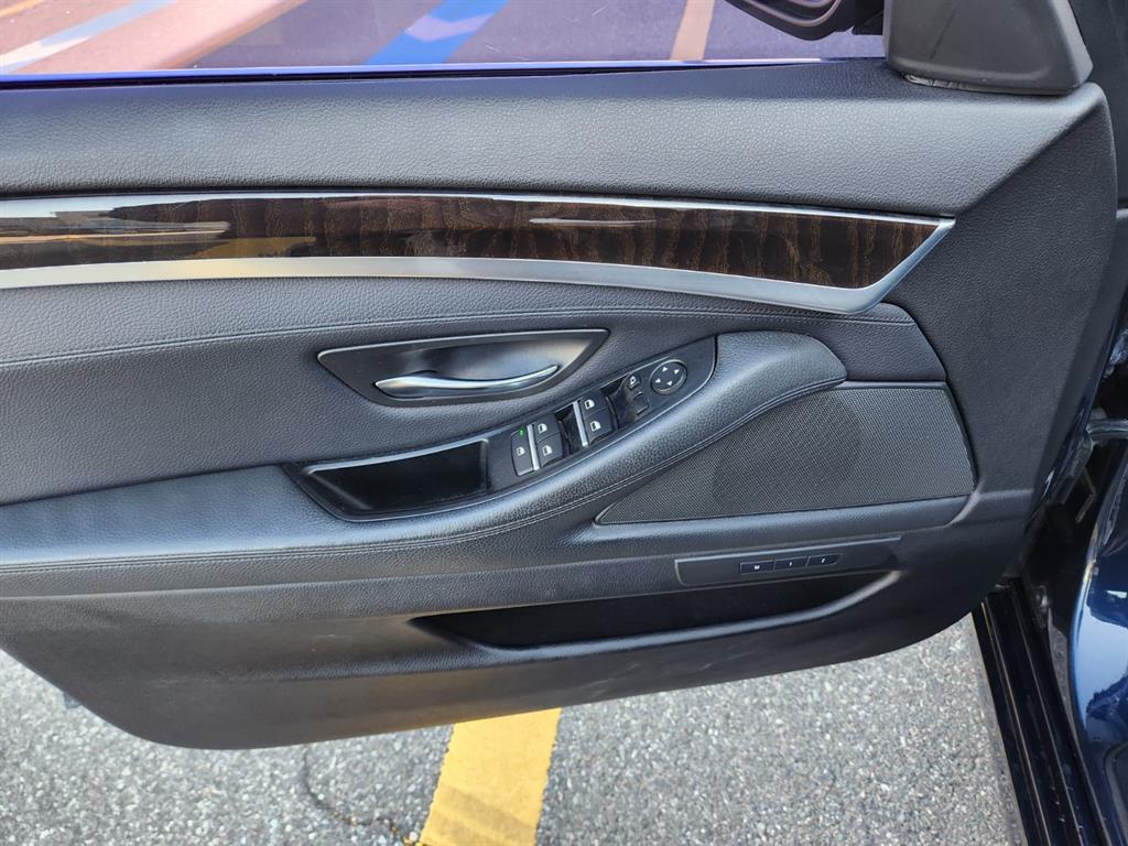 BMW 5 Series - Vista 10