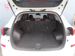 HYUNDAI Tucson - Vista 10