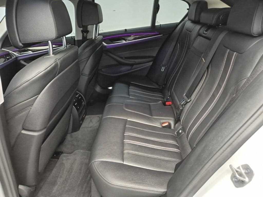 BMW 5 Series - Vista 12