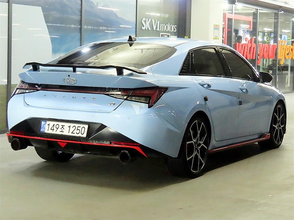 HYUNDAI Avante - Vista 4