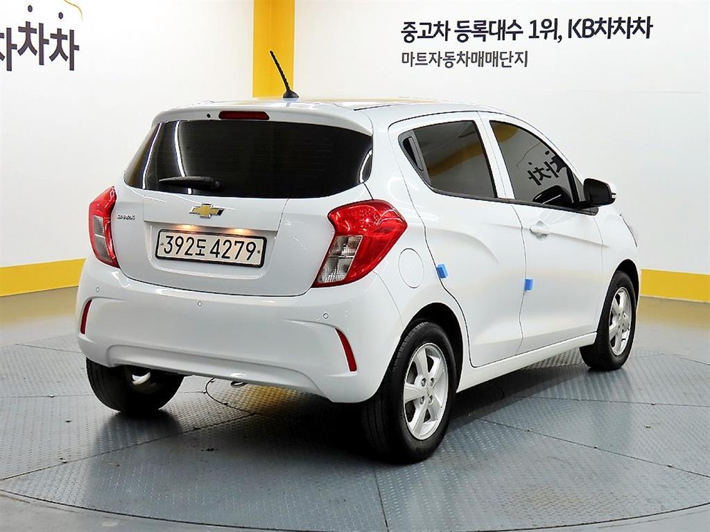 Chevrolet Spark - Vista 4