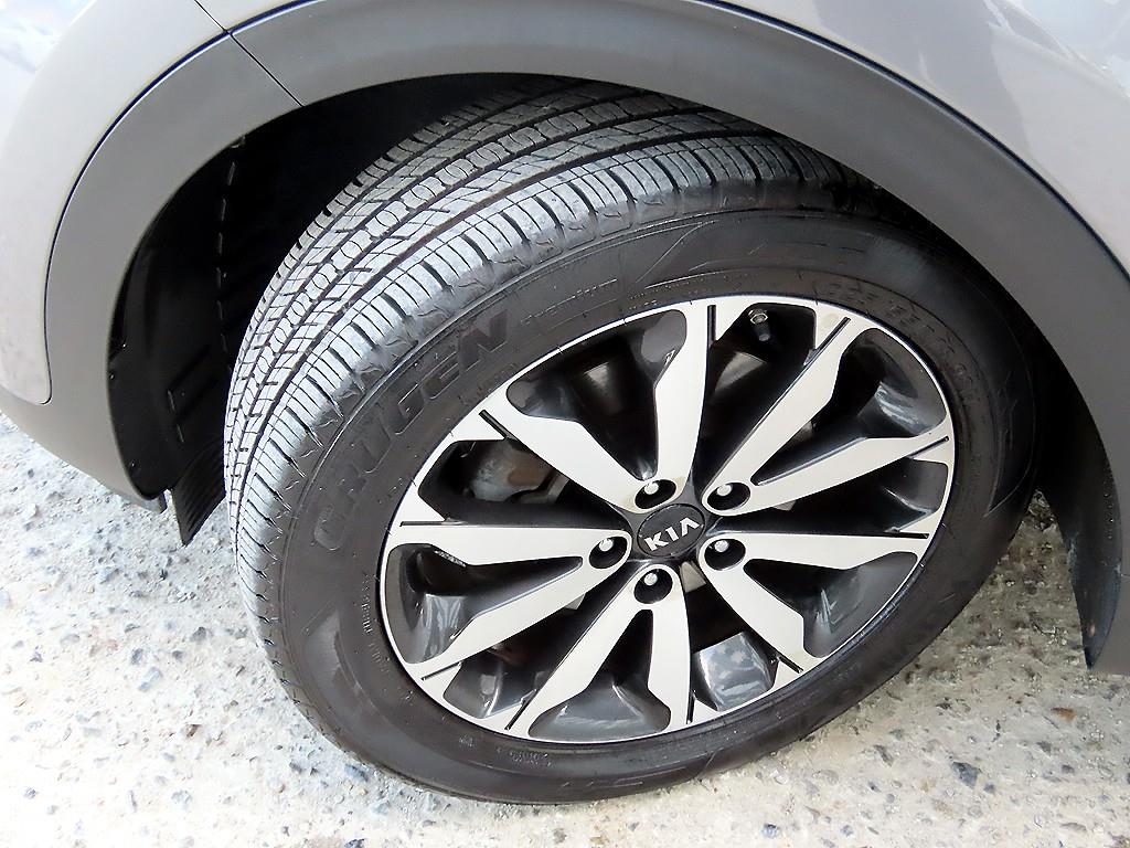 KIA Sportage 2016 Gris - Importación desde Corea - HF Imports Iquique - Foto 18