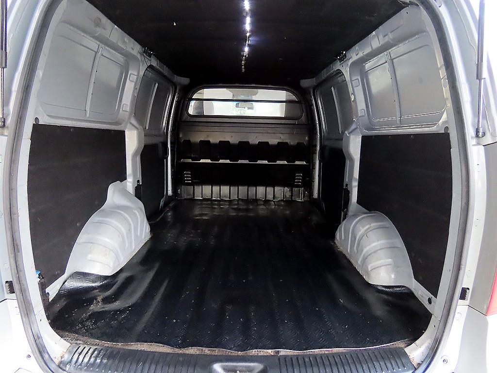 HYUNDAI Starex 2016 Gris - Importación desde Corea - HF Imports Iquique - Foto 17