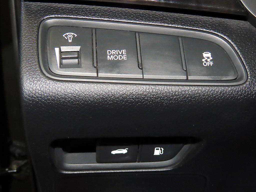 HYUNDAI Grandeur 2017 Negro - Importación desde Corea - HF Imports Iquique - Foto 14