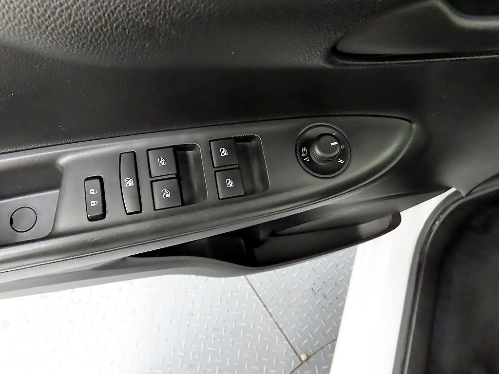 Chevrolet Spark - Vista 11