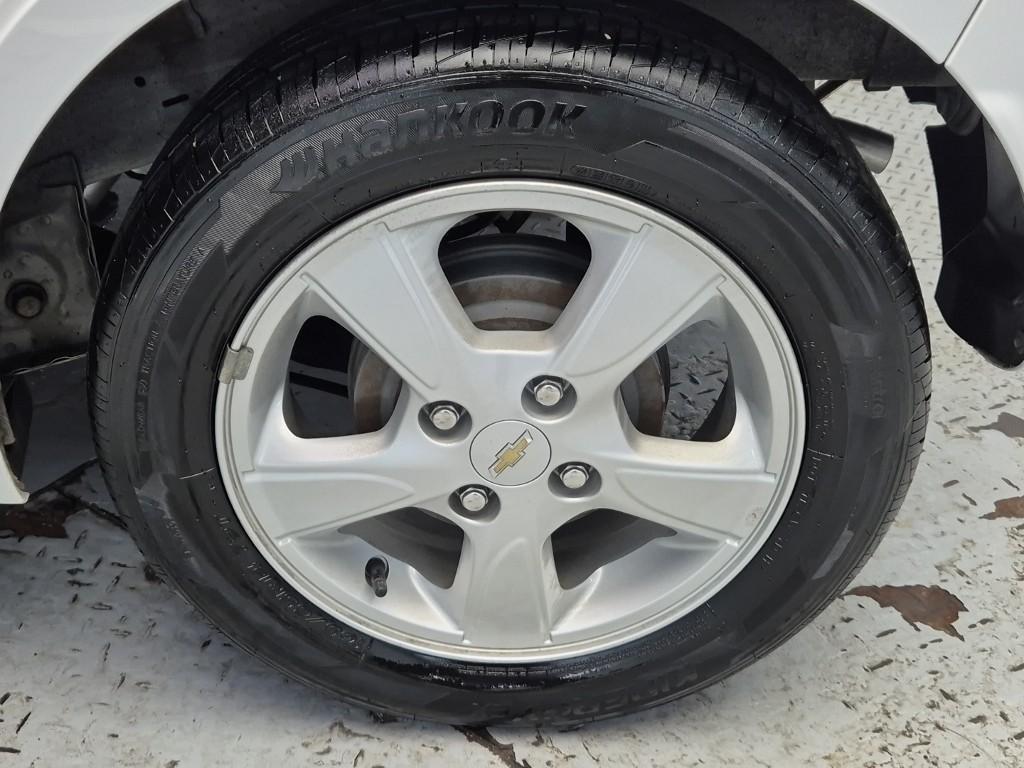 Chevrolet Spark - Vista 8