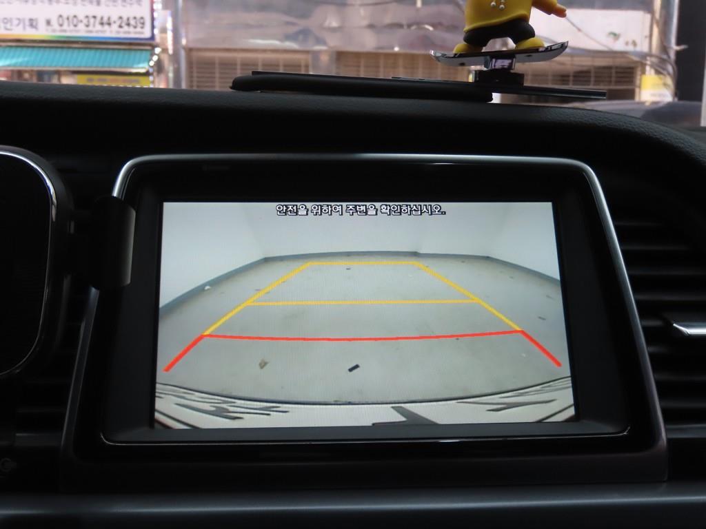 HYUNDAI Sonata - Vista 12