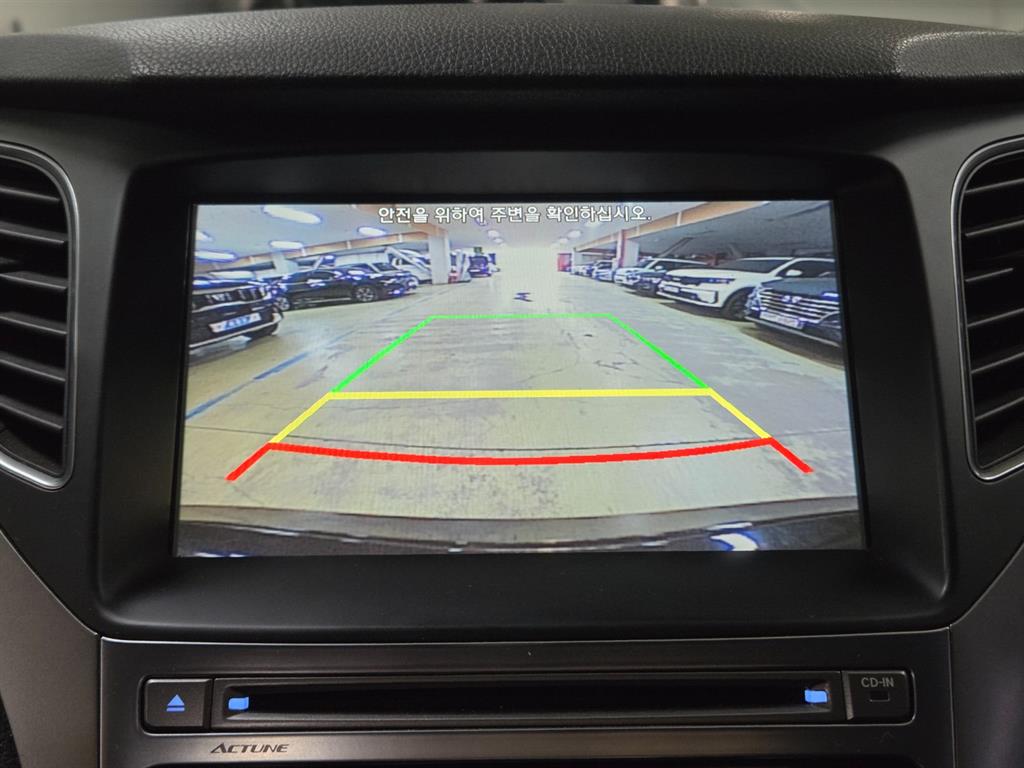 HYUNDAI Grandeur - Vista 12