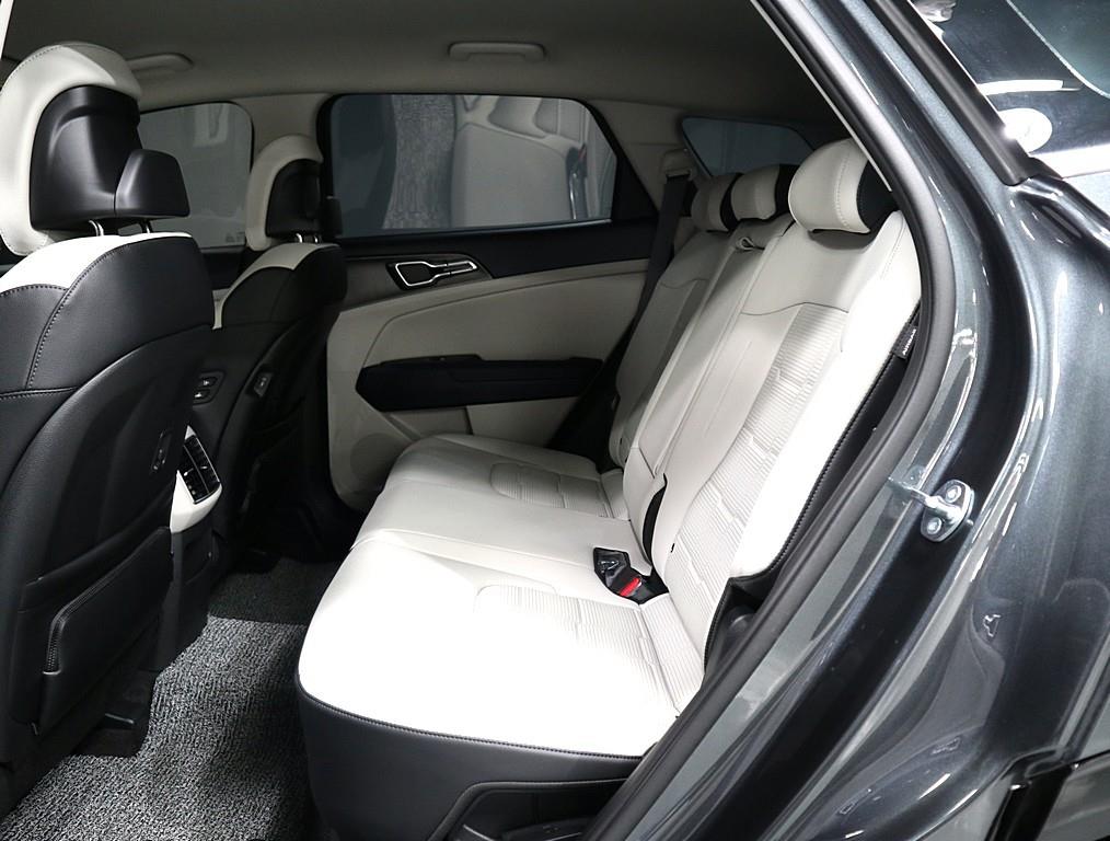 KIA Sportage - Vista 10