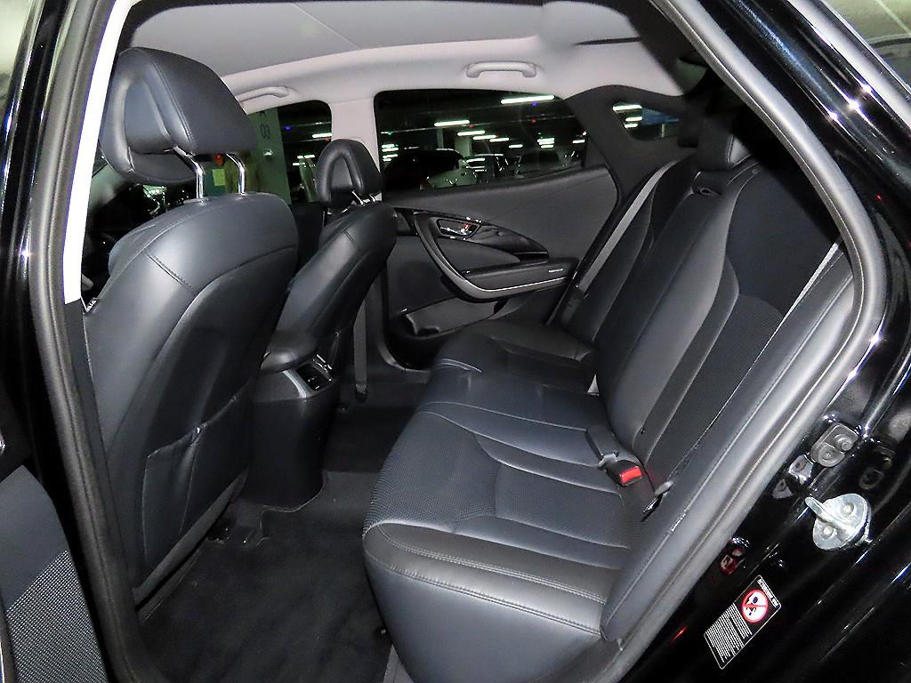 HYUNDAI Grandeur - Vista 7