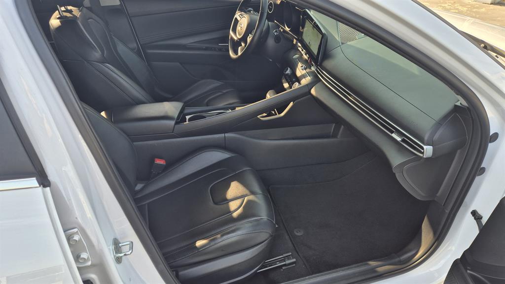 HYUNDAI Avante 2021 Blanco - Importación desde Corea - HF Imports Iquique - Foto 15