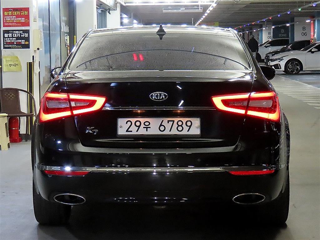 KIA K7 - Vista 5