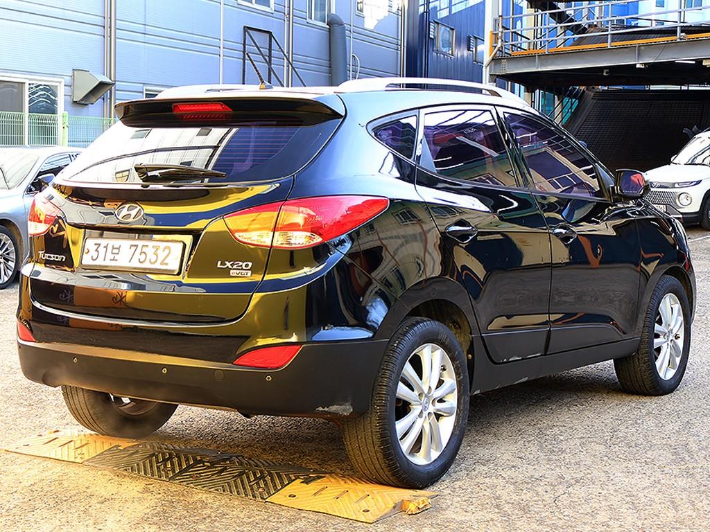 HYUNDAI Tucson - Vista 7