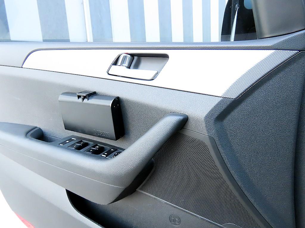 HYUNDAI Sonata - Vista 11