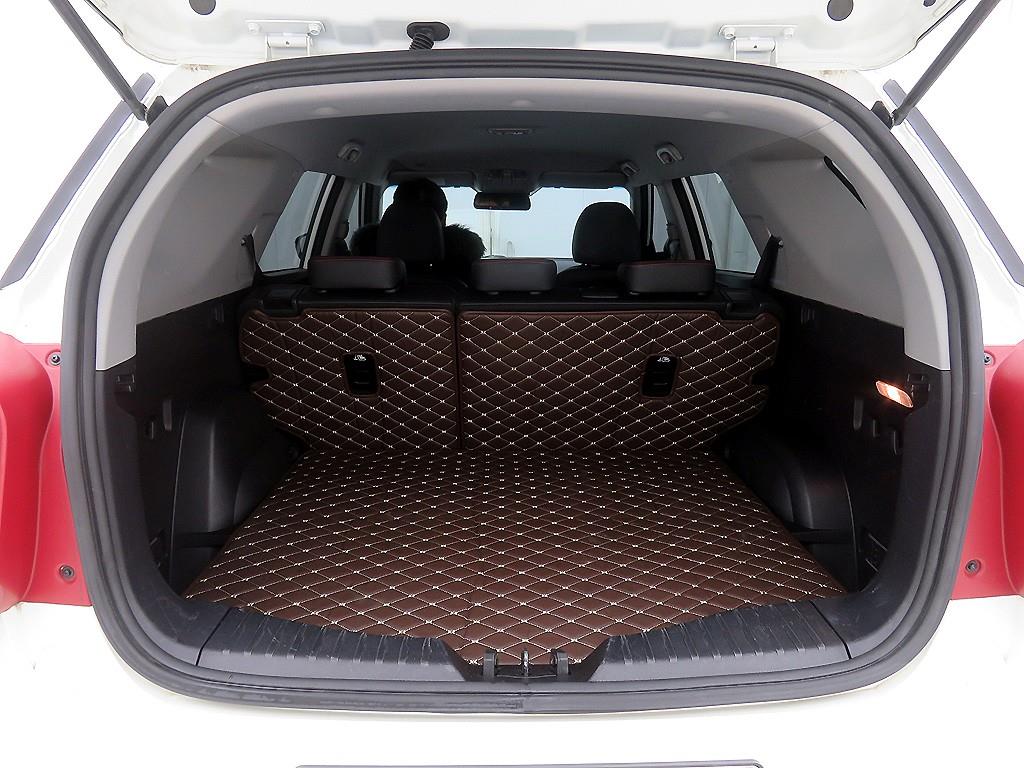 Ssangyong Tivoli - Vista 5