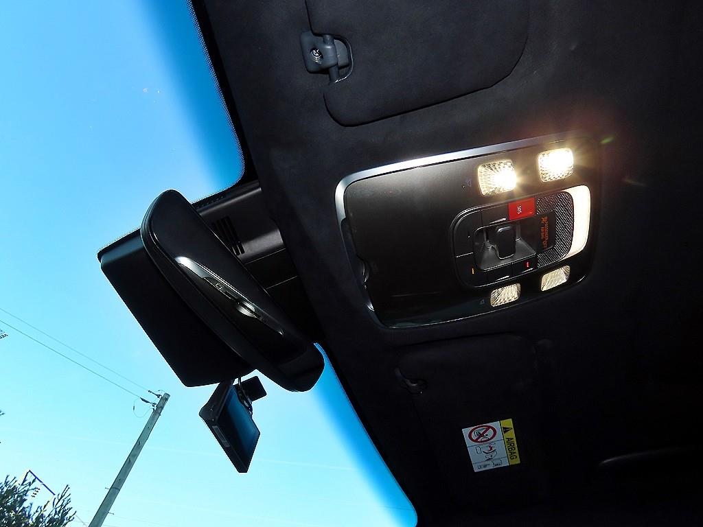 Genesis GV70 2023 Negro - Importación desde Corea - HF Imports Iquique - Foto 13