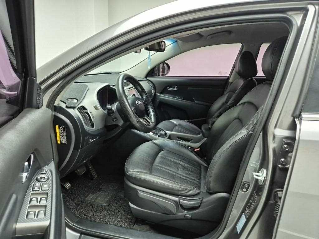 KIA Sportage - Vista 11