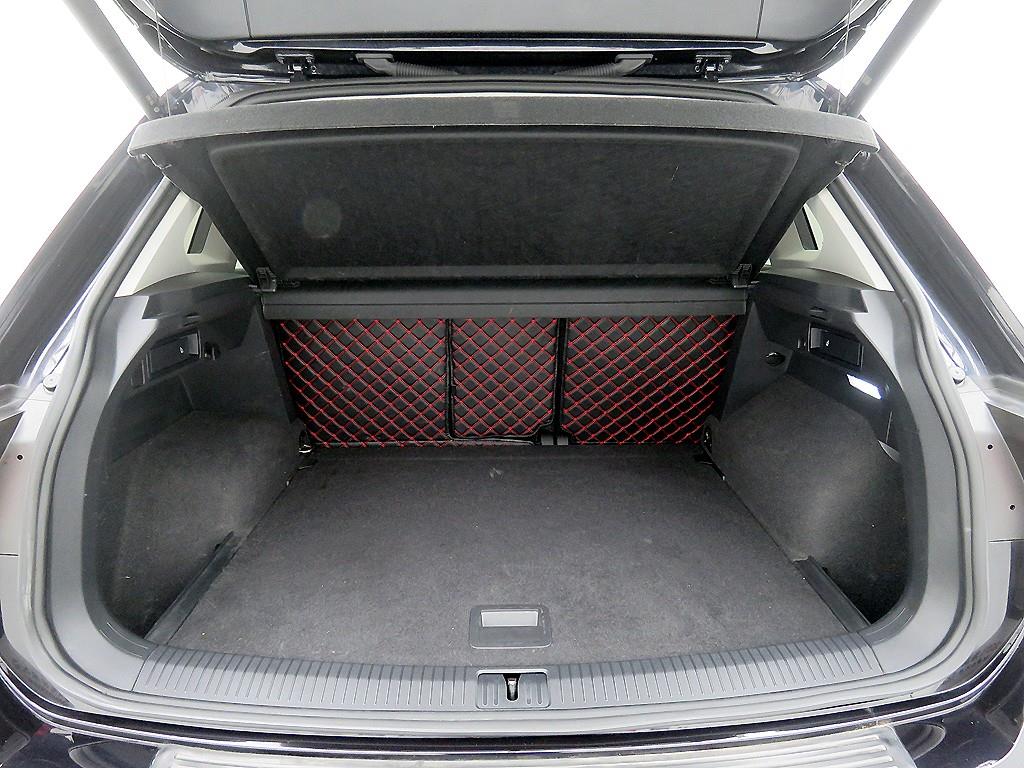 Volkswagen Tiguan - Vista 5