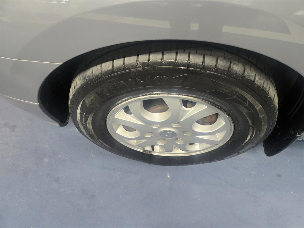 HYUNDAI Starex - Vista 9