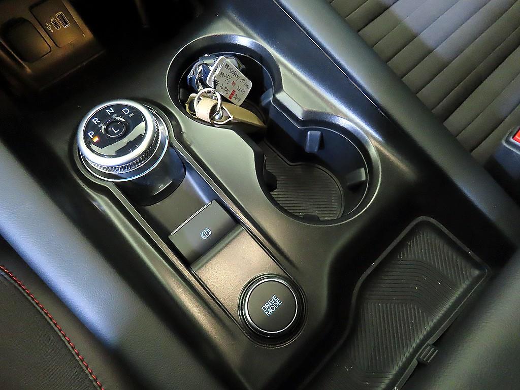 Ford Explorer - Vista 12