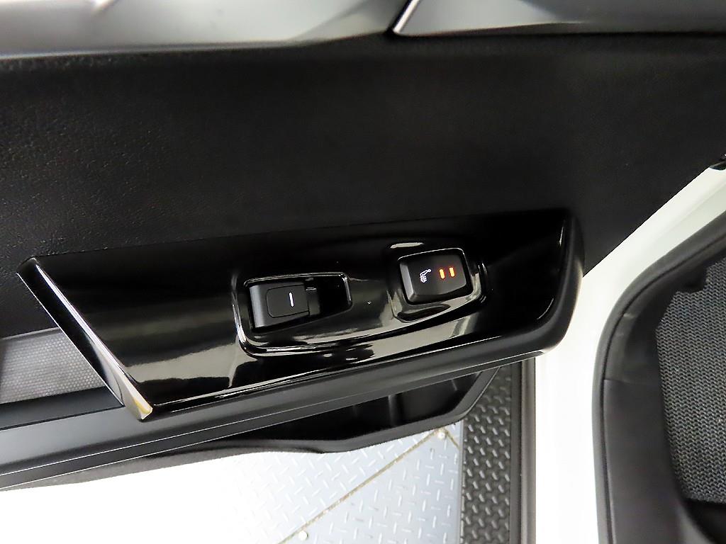 Ssangyong Torres - Vista 12