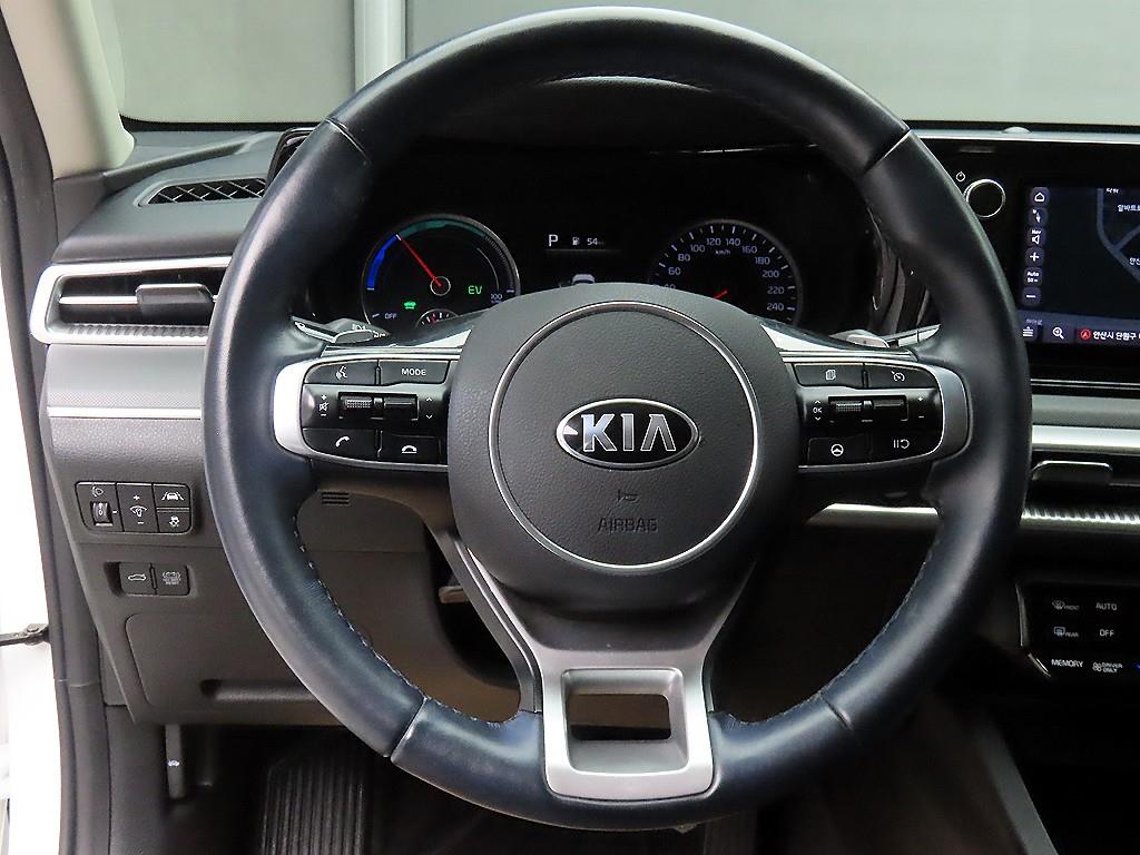 KIA K5 - Vista 9