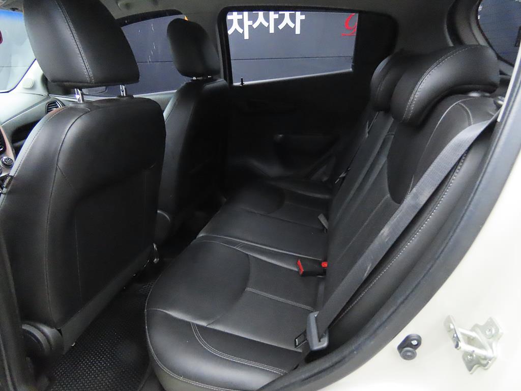 Chevrolet Spark - Vista 6