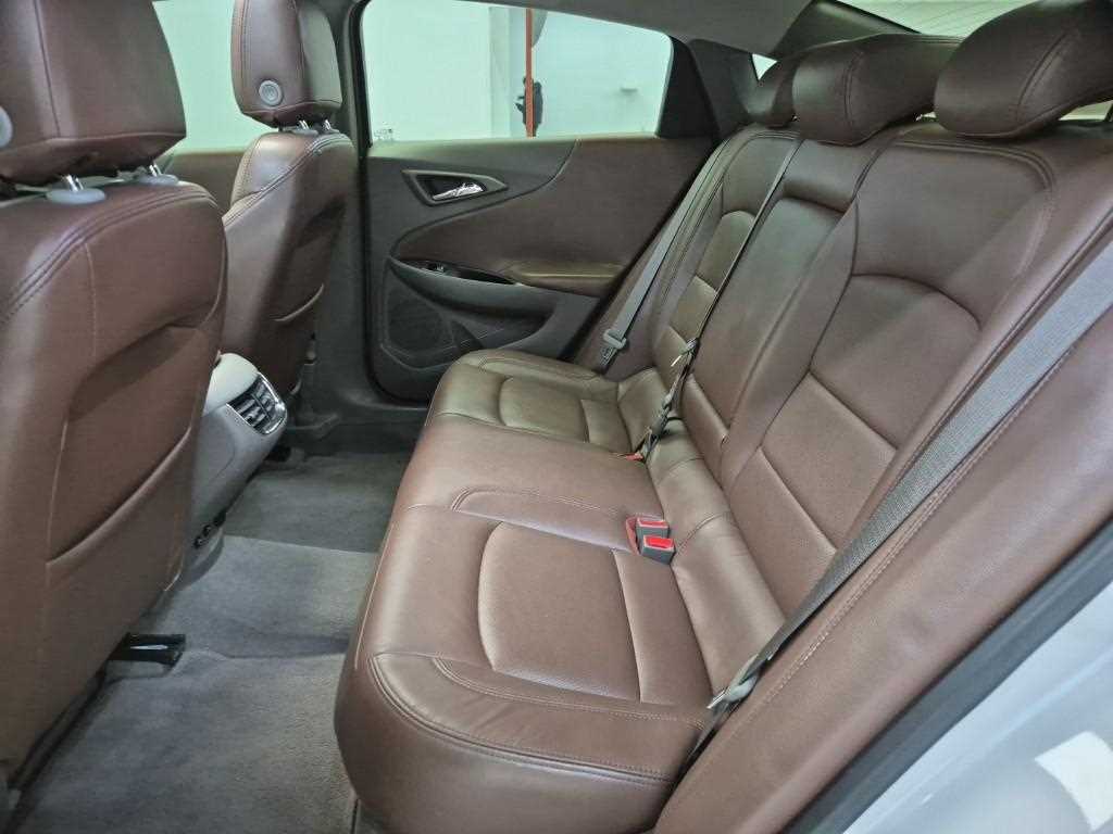 Chevrolet Malibu - Vista 12