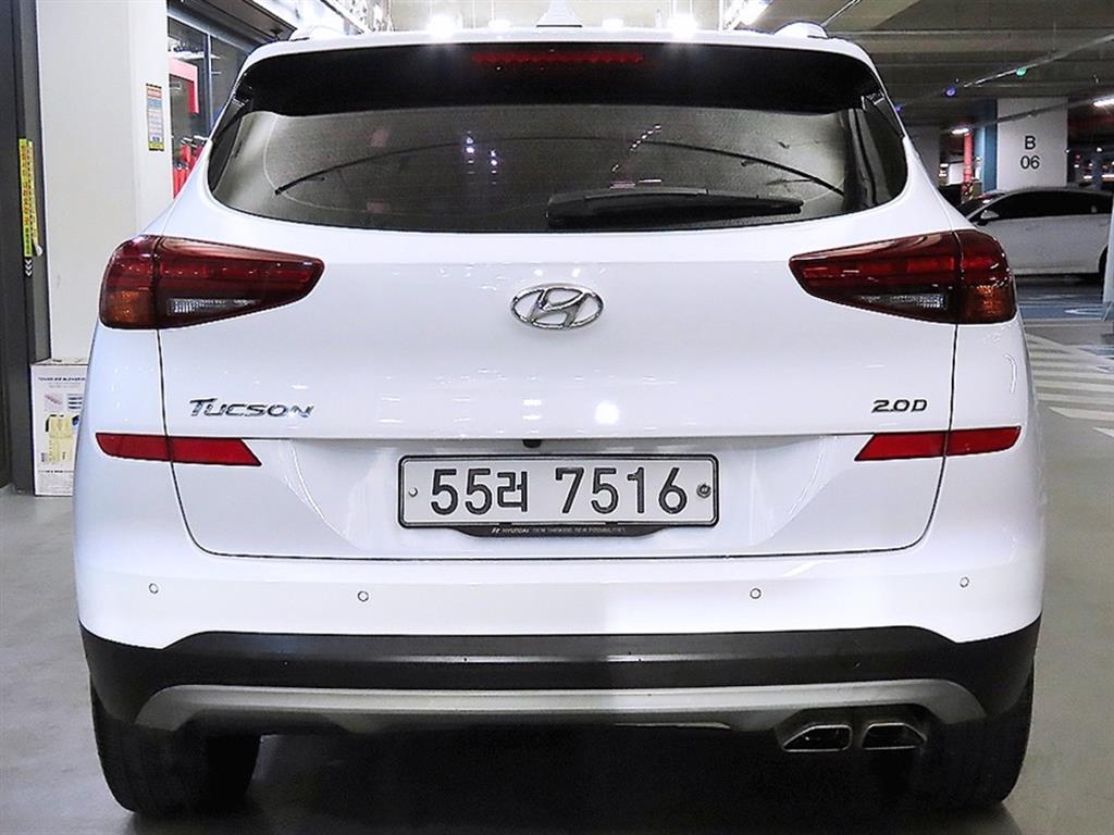 HYUNDAI Tucson - Vista 5