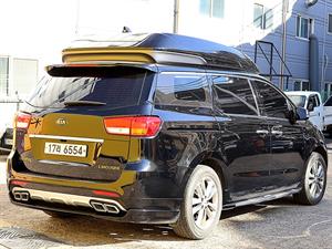 KIA Carnival - Vista 8