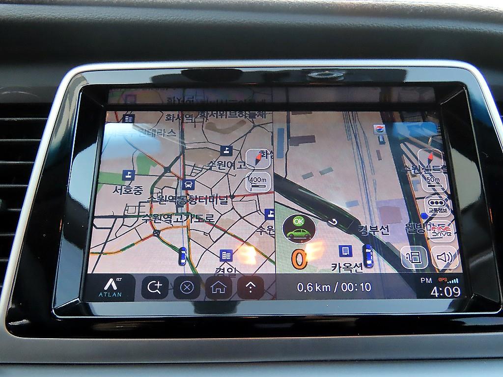 HYUNDAI Sonata 2018 Plateado - Importación desde Corea - HF Imports Iquique - Foto 14