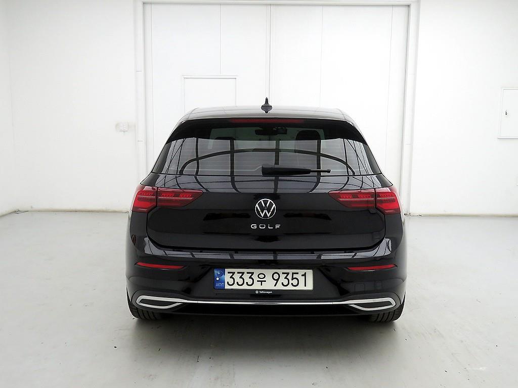 Volkswagen Golf - Vista 3