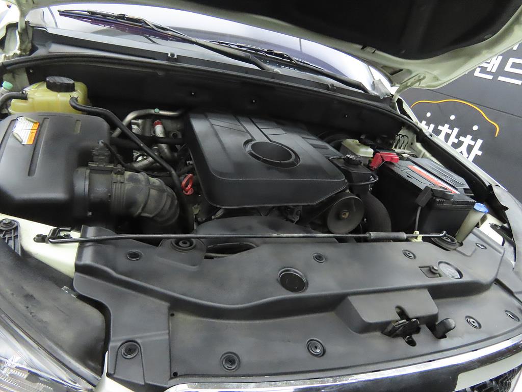 Ssangyong Korando 2014 Blanco - Importación desde Corea - HF Imports Iquique - Foto 19