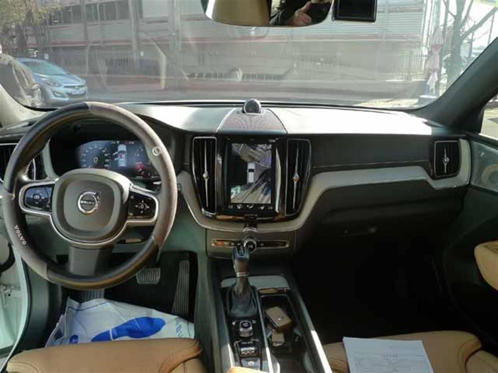 Volvo XC60 - Vista 9