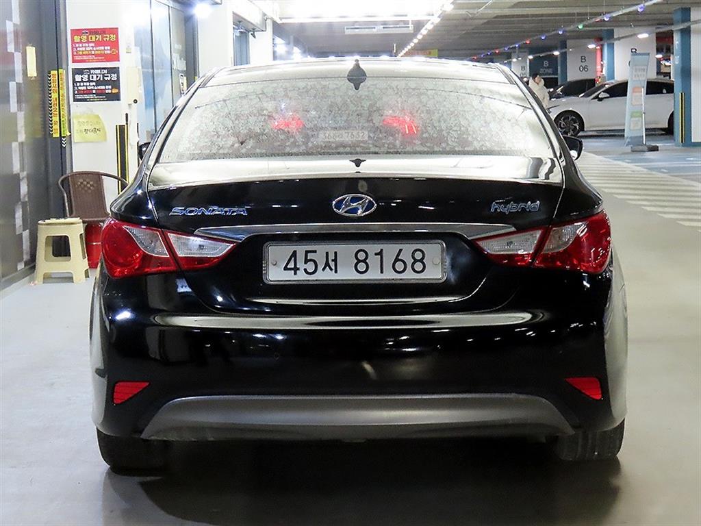 HYUNDAI Sonata - Vista 5