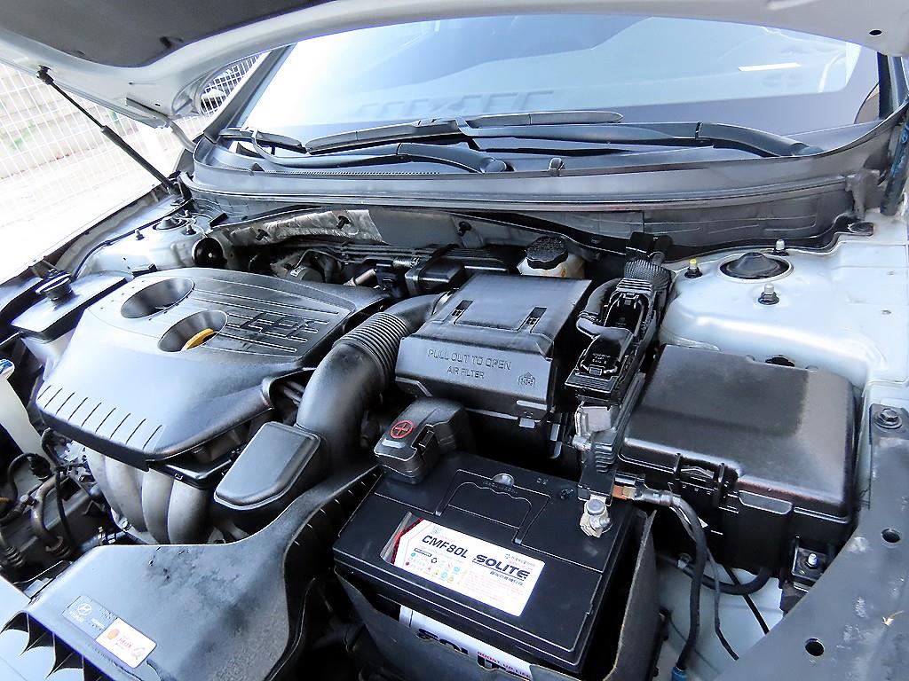 HYUNDAI Sonata 2018 Plateado - Importación desde Corea - HF Imports Iquique - Foto 18