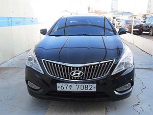 HYUNDAI Grandeur - Vista 2