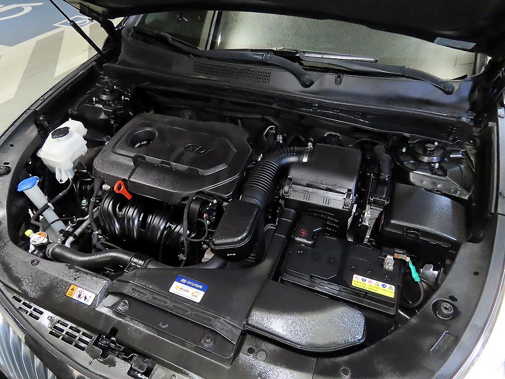 HYUNDAI Grandeur 2017 Negro - Importación desde Corea - HF Imports Iquique - Foto 19