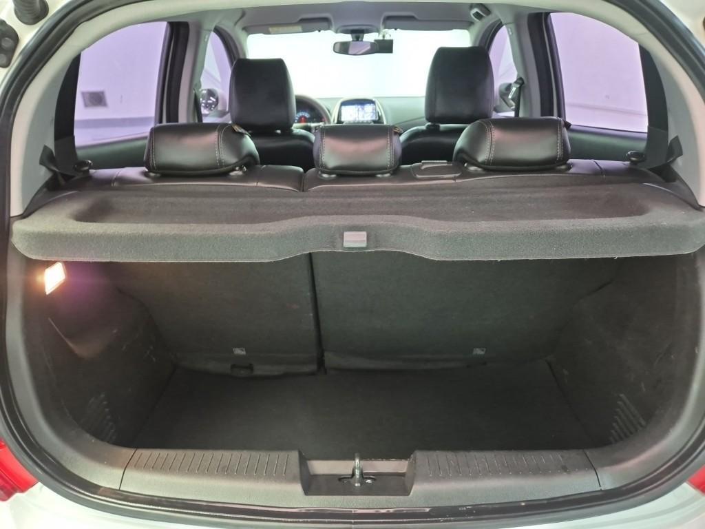 Chevrolet Spark - Vista 6