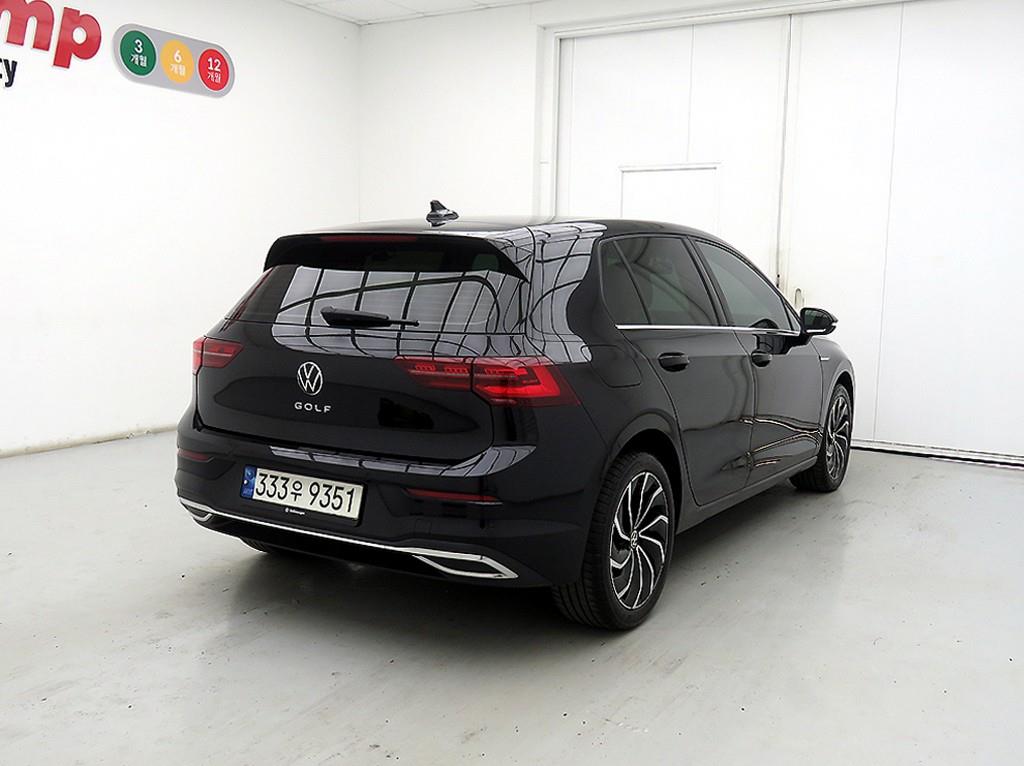 Volkswagen Golf - Vista 4