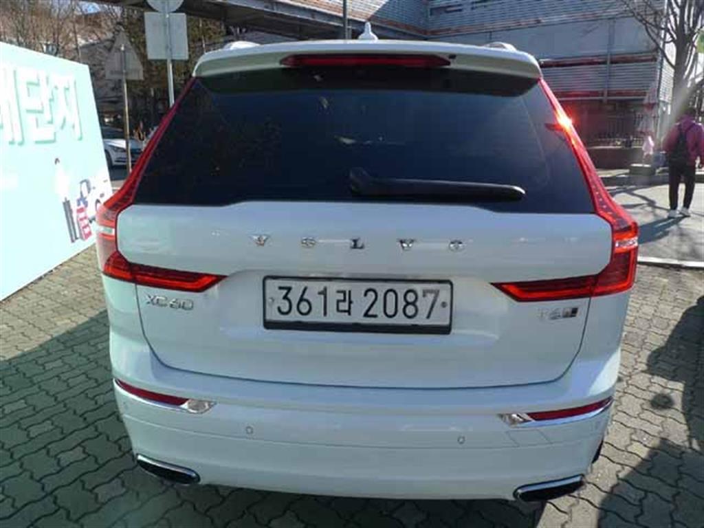 Volvo XC60 - Vista 4