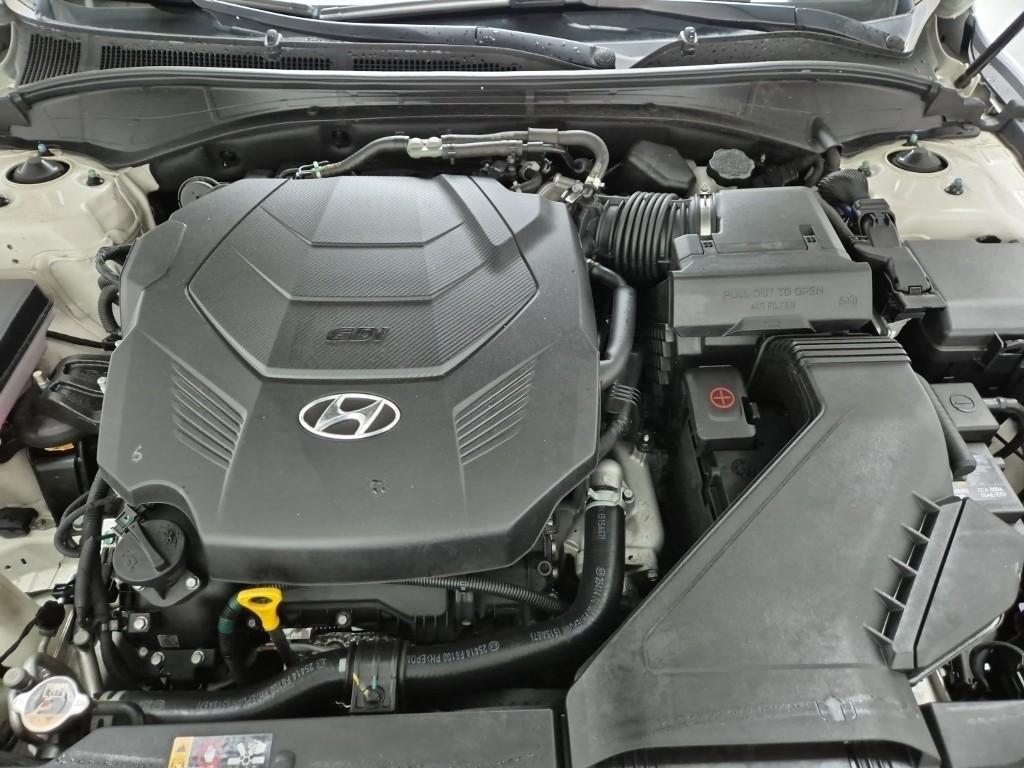 HYUNDAI Grandeur - Vista 5