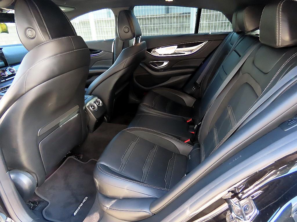 Mercedes Benz AMG GT - Vista 6