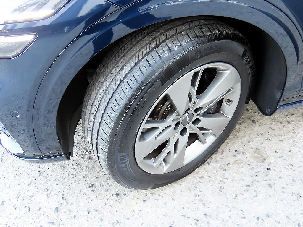 Genesis GV70 2023 Negro - Importación desde Corea - HF Imports Iquique - Foto 20