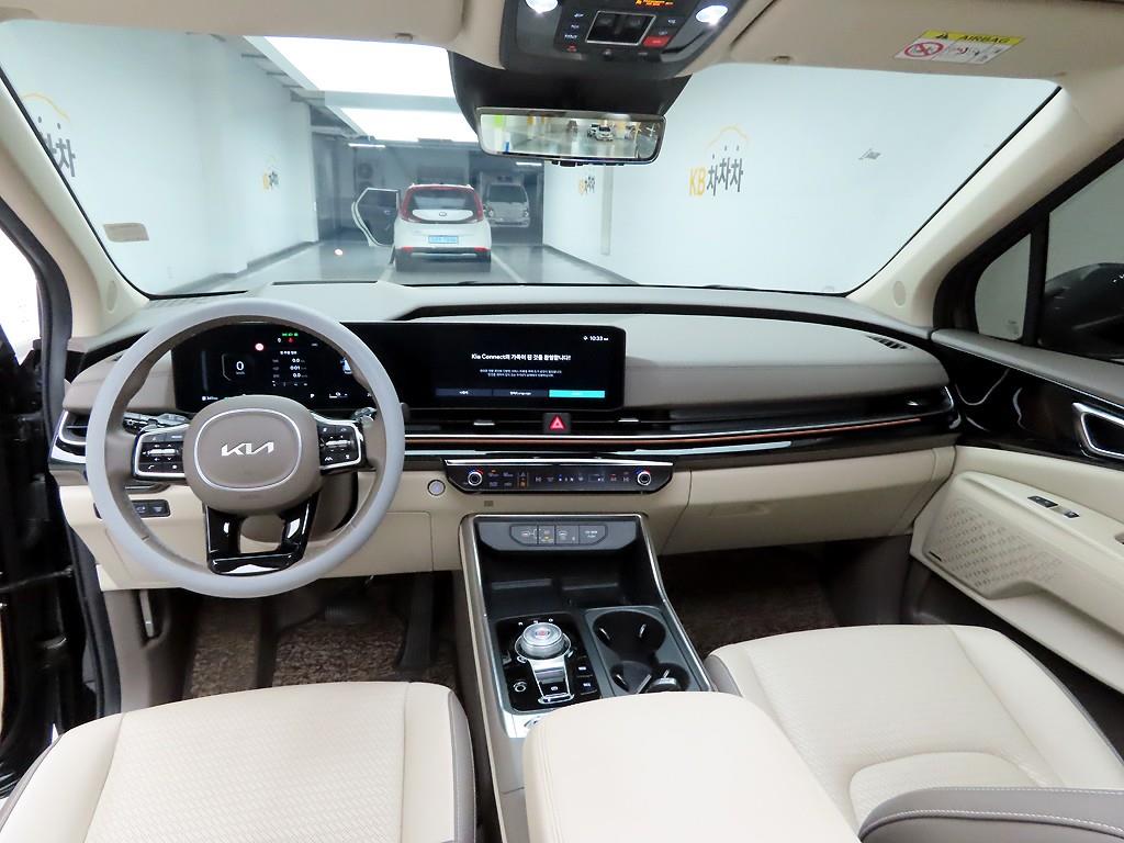 KIA Carnival - Vista 6