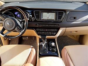 KIA Carnival - Vista 10
